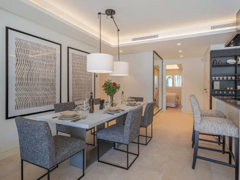 Apartment - Ground Floor Apartment в продаже в Marbella, Málaga. В доме 3 спален и 3 ванных комнат. Площадь дома 138 м²