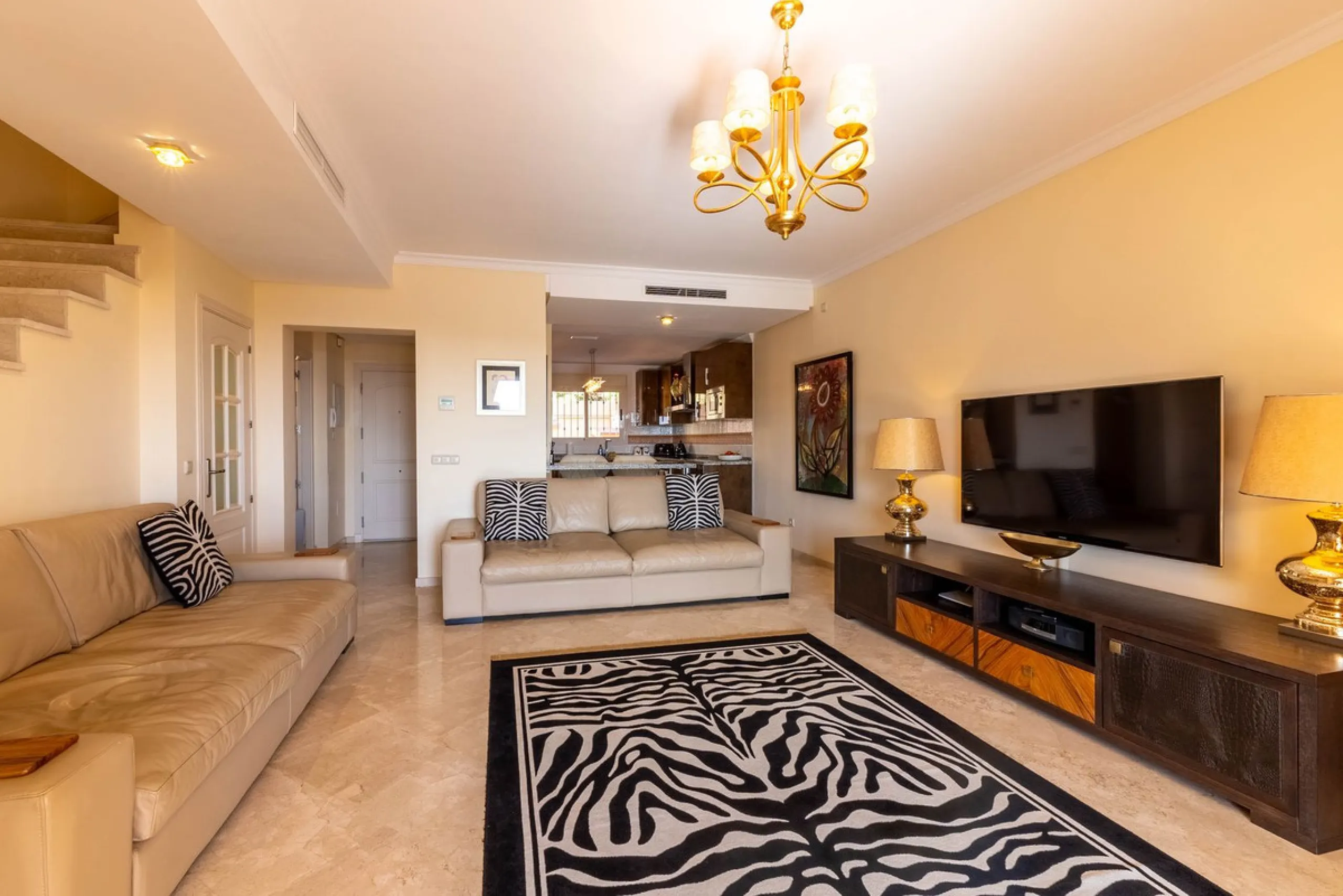 Duplex, La Mairena, Costa del Sol.