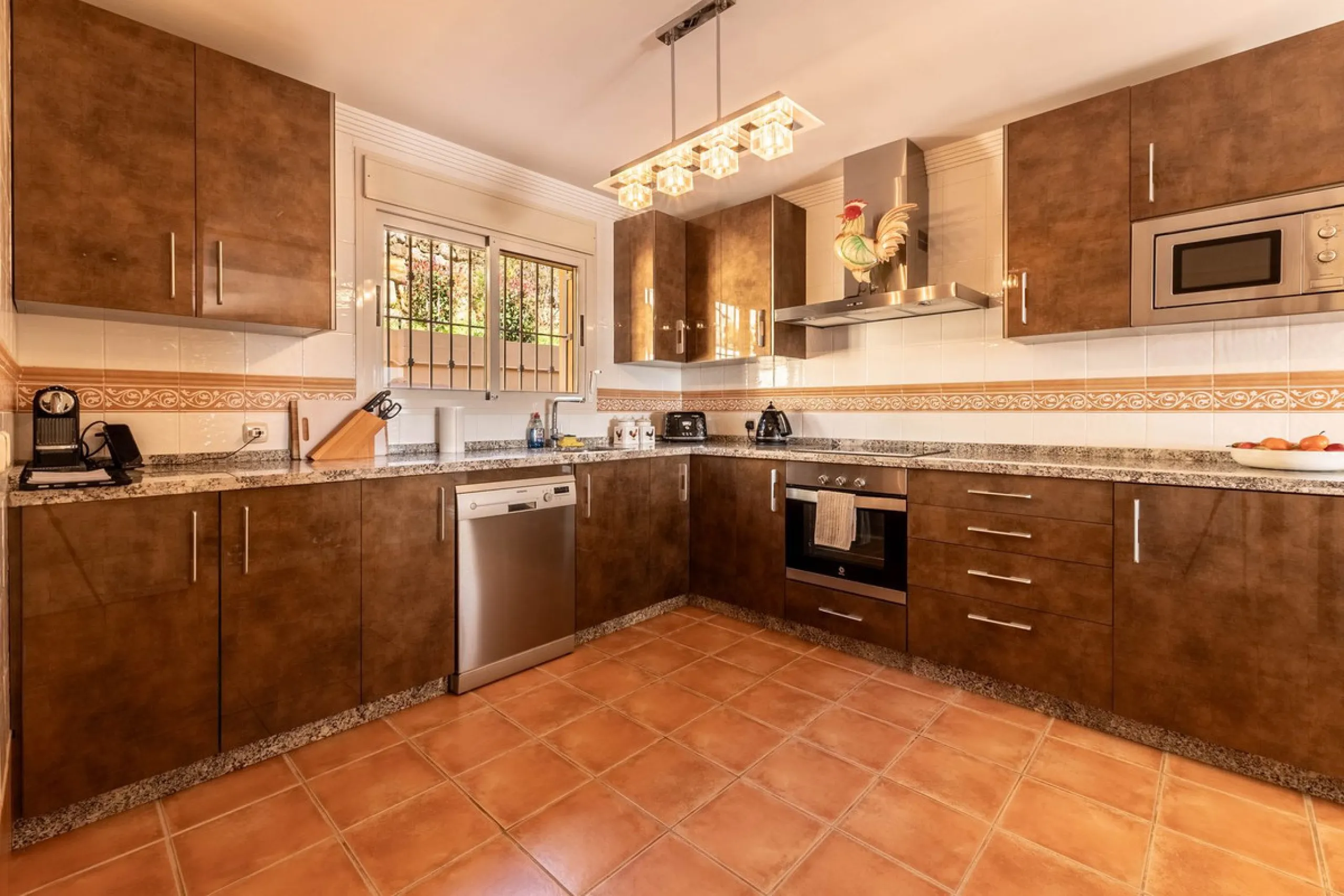 Duplex, La Mairena, Costa del Sol.
