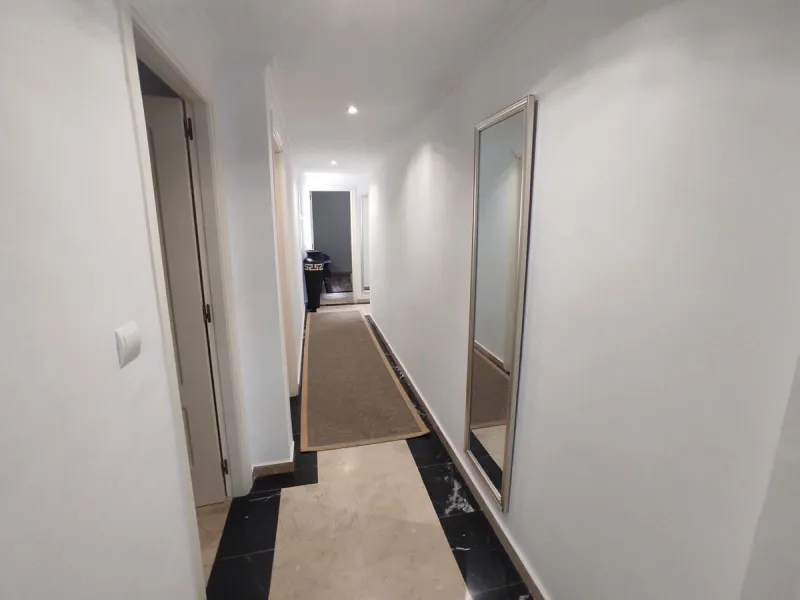 This apartment is located on the front line of one of the best beaches in Marbella, offering a privileged location to enjoy the sun and the sea. It is also situated in a wider setting of natural sand .