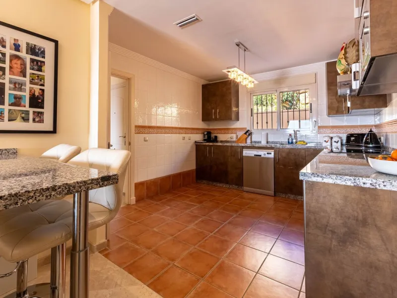 Duplex, La Mairena, Costa del Sol.