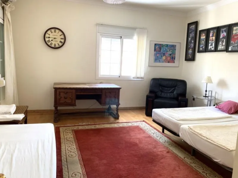House - Detached Villa в продаже в Mijas, Málaga. В доме 5 спален и 5 ванных комнат. Площадь дома 601 м². Площадь участка 1290 м²
