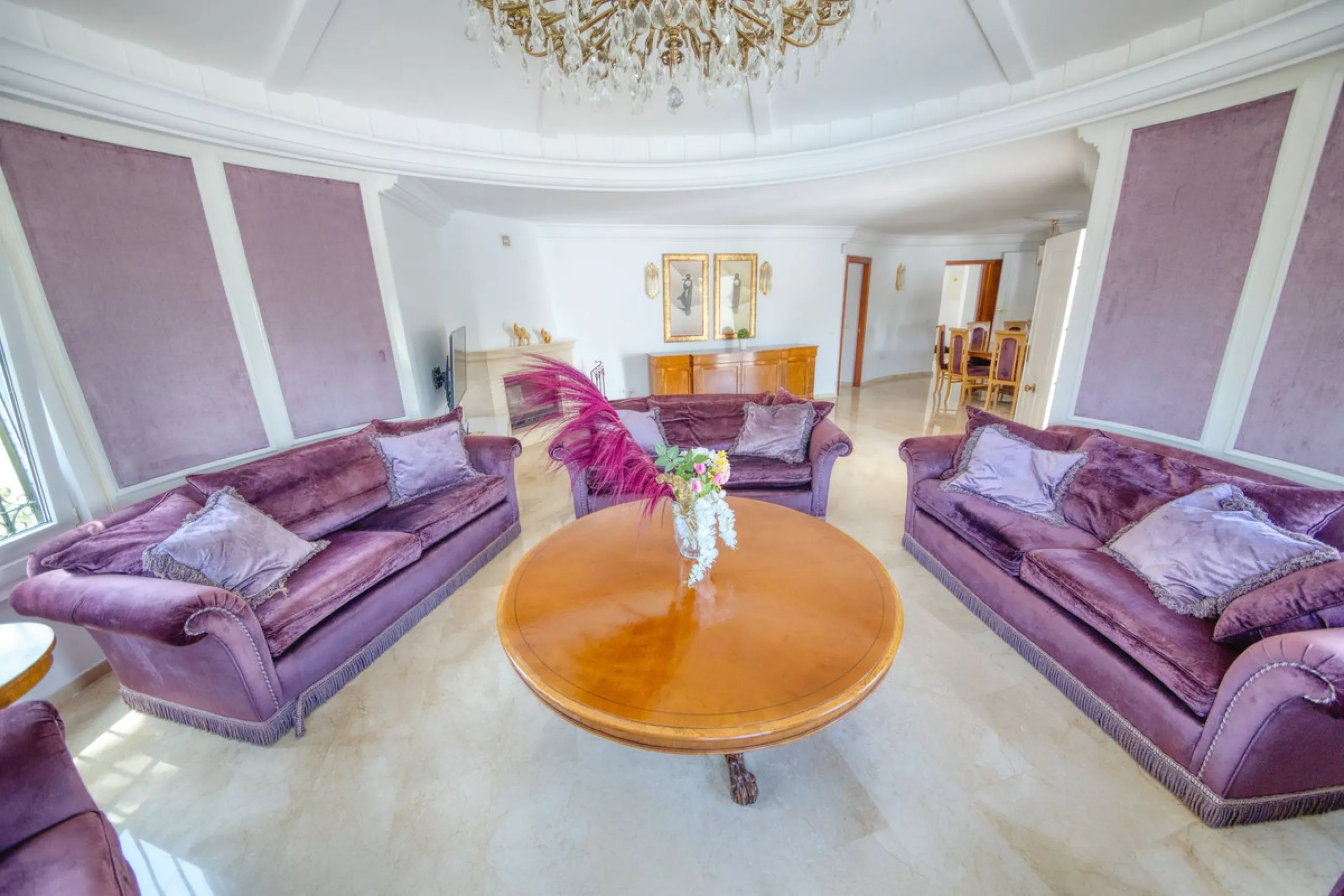 LUXURY VILLA – 2000 SQM PLOT – BENALMADENA