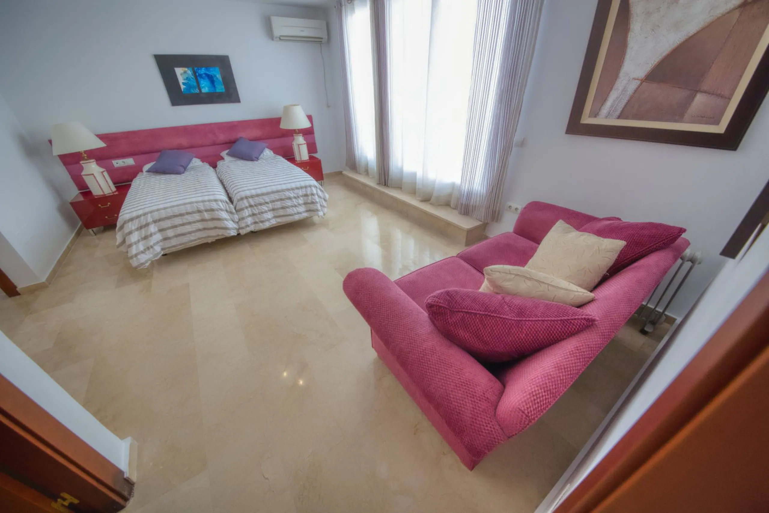 LUXURY VILLA – 2000 SQM PLOT – BENALMADENA