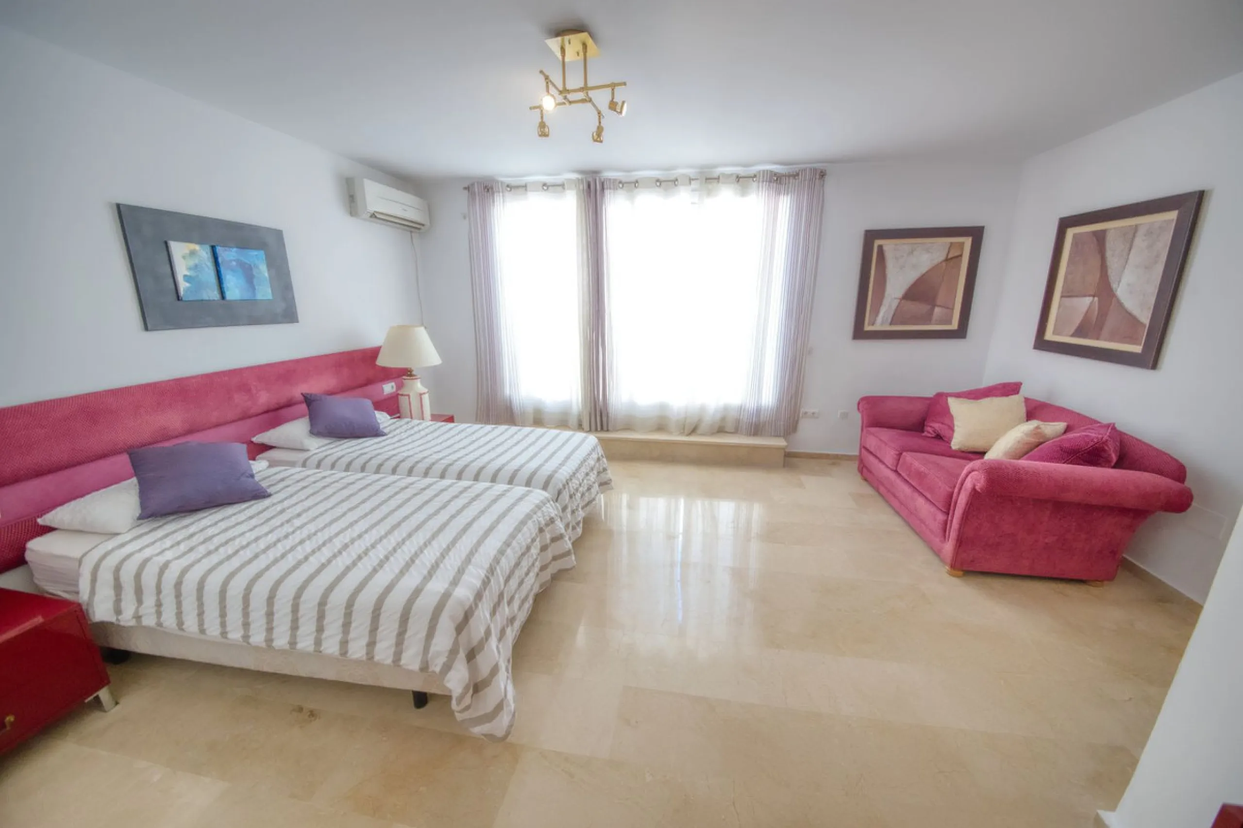 LUXURY VILLA – 2000 SQM PLOT – BENALMADENA