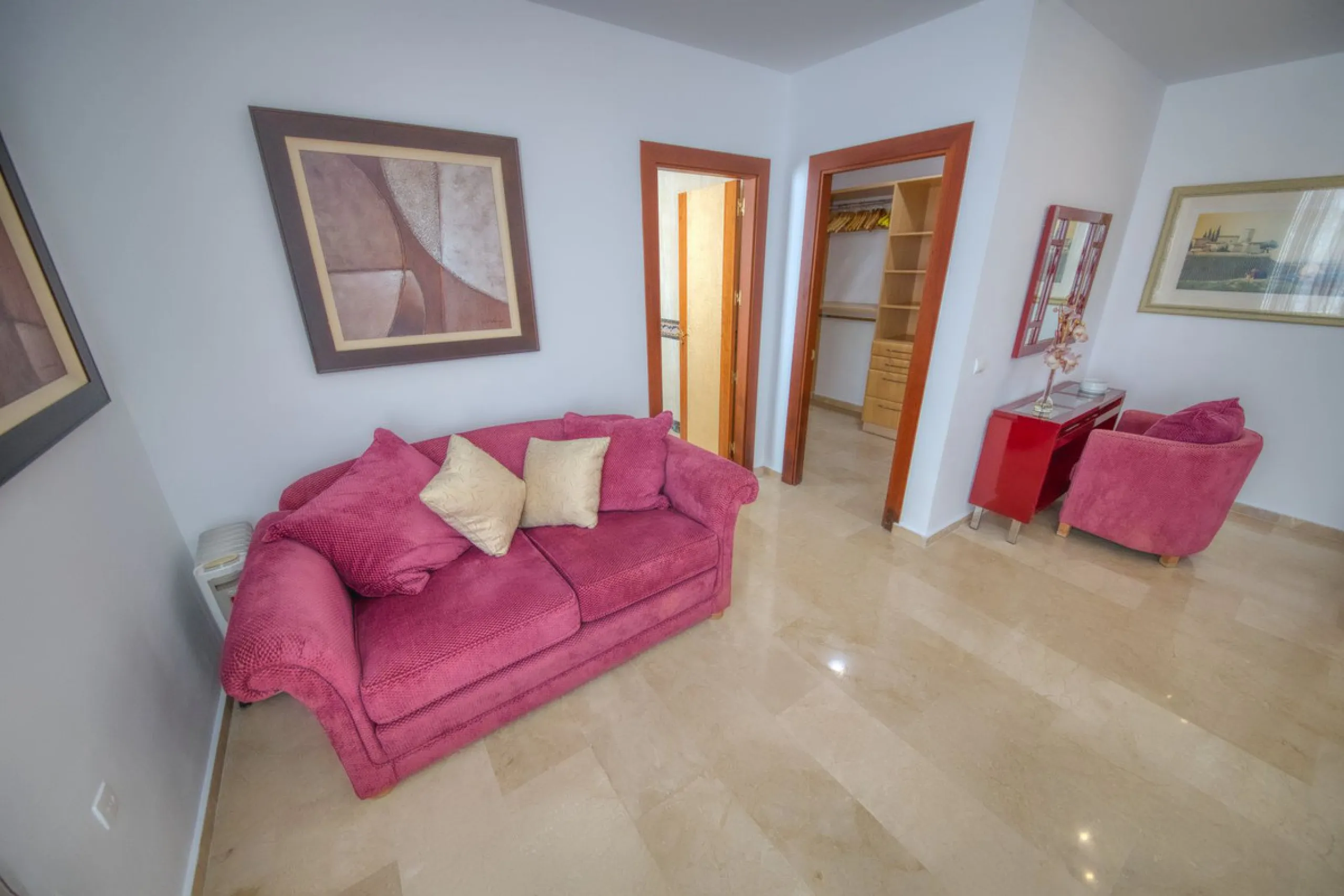 LUXURY VILLA – 2000 SQM PLOT – BENALMADENA