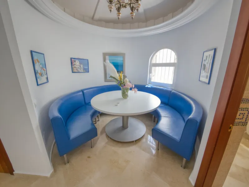 LUXURY VILLA – 2000 SQM PLOT – BENALMADENA
