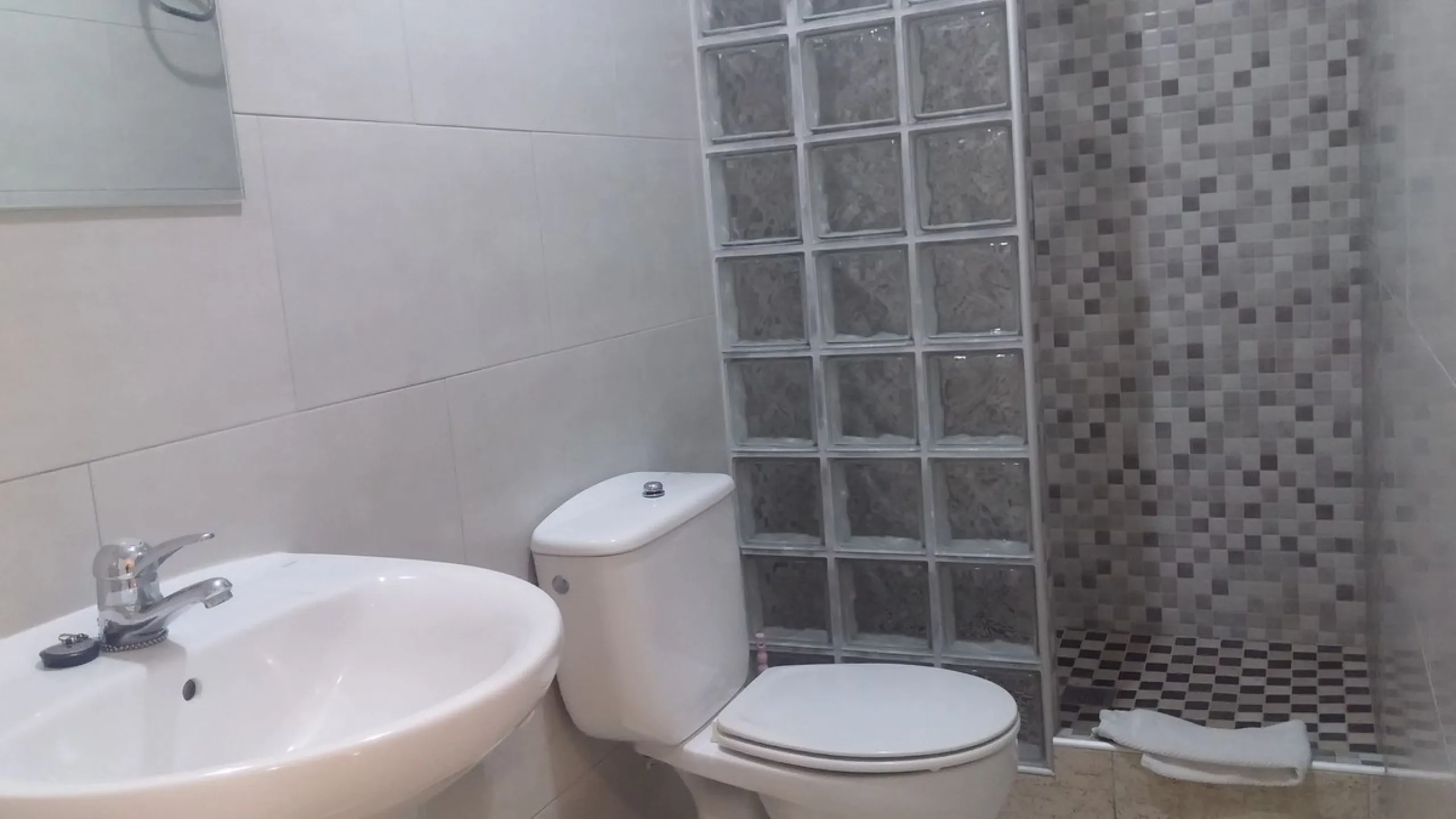 Hostel for Sale - Great Investment Opportunity in San Pedro Alcántara