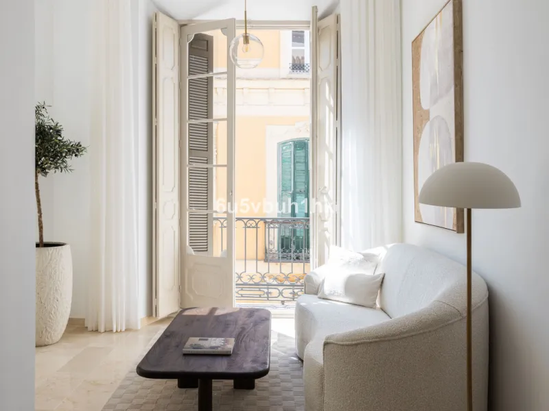 Apartment - Middle Floor Apartment в продаже в Málaga, Málaga. В доме 3 спален и 2 ванных комнат. Площадь дома 106 м²