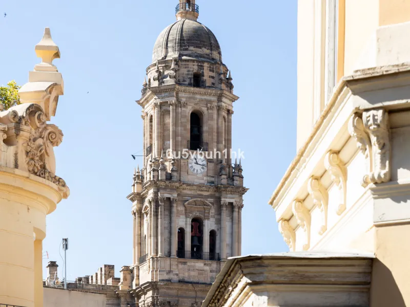 Apartment - Middle Floor Apartment в продаже в Málaga, Málaga. В доме 3 спален и 2 ванных комнат. Площадь дома 106 м²