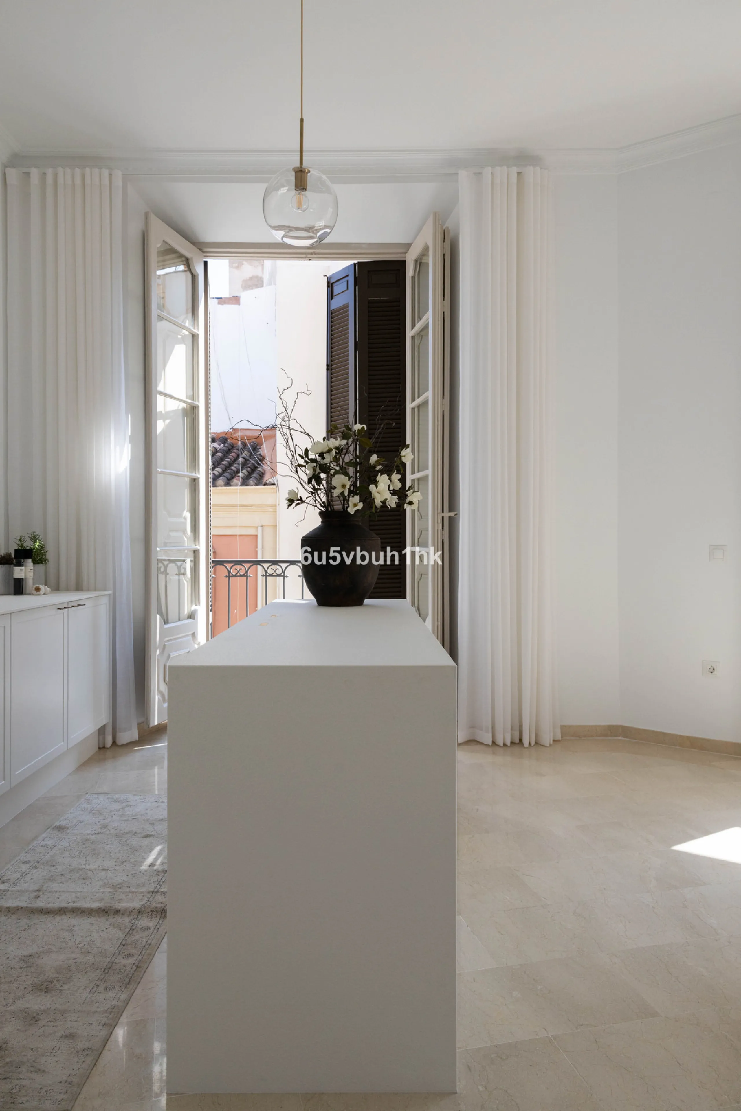 Apartment - Middle Floor Apartment в продаже в Málaga, Málaga. В доме 3 спален и 2 ванных комнат. Площадь дома 106 м²
