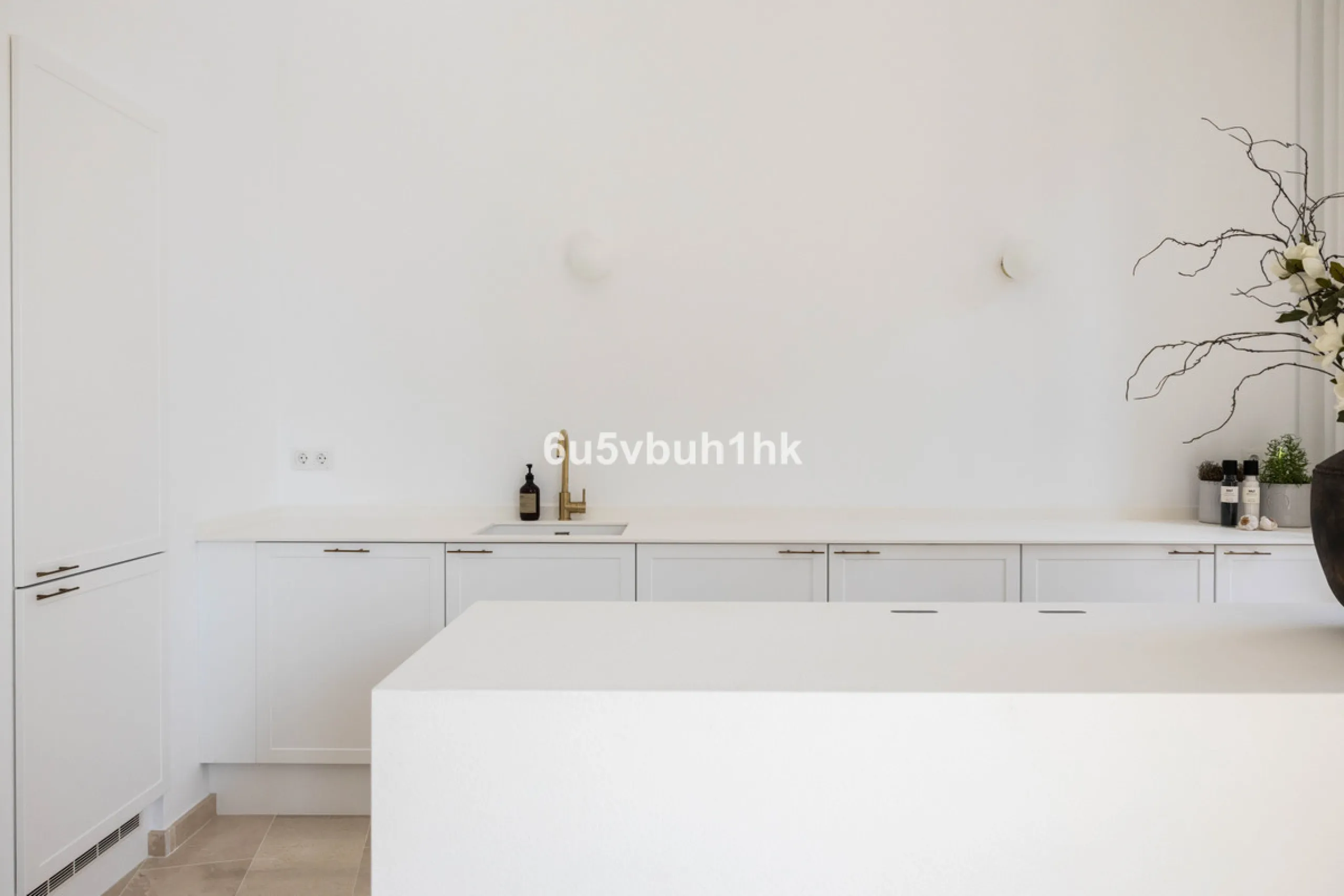 Apartment - Middle Floor Apartment в продаже в Málaga, Málaga. В доме 3 спален и 2 ванных комнат. Площадь дома 106 м²