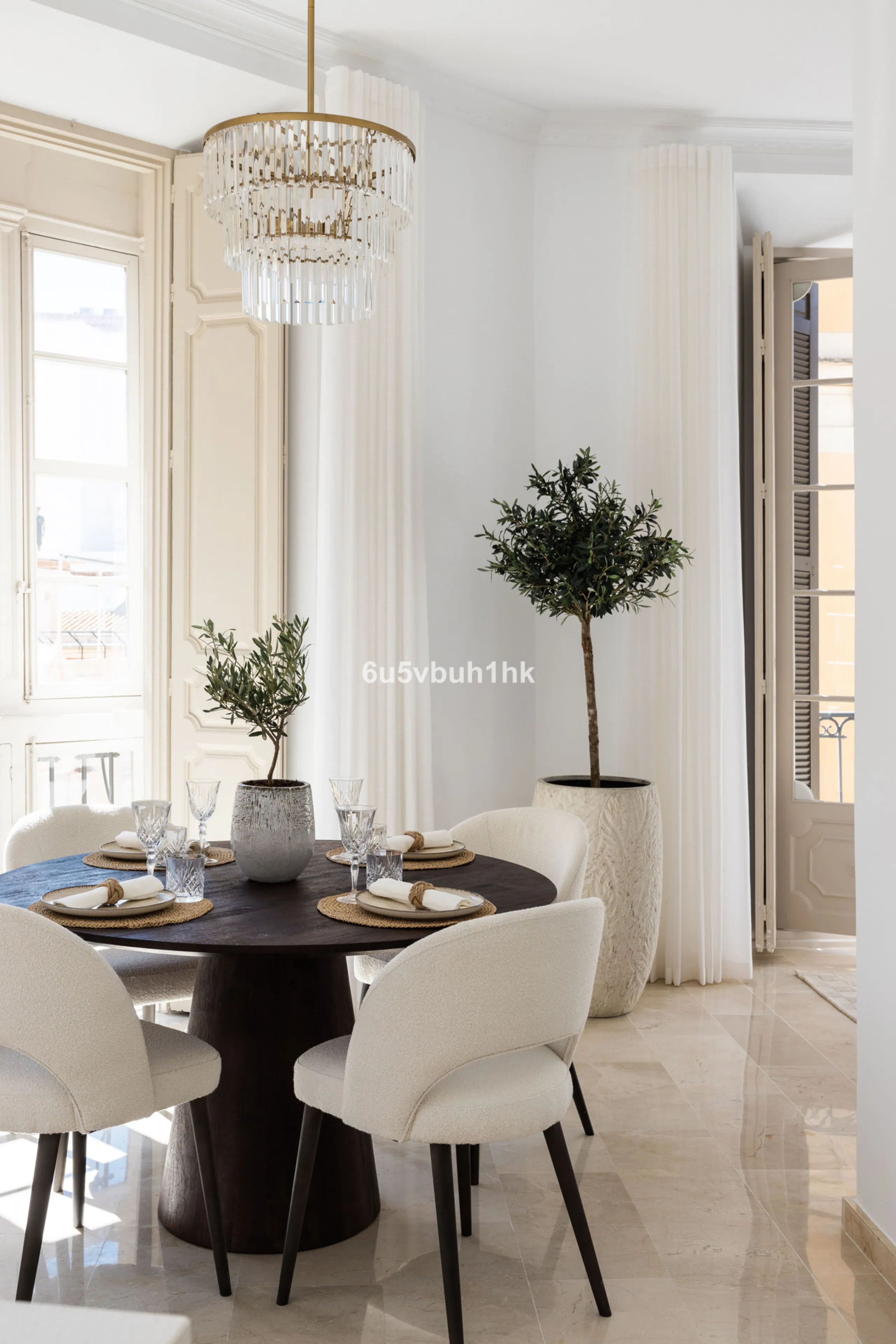 Apartment - Middle Floor Apartment в продаже в Málaga, Málaga. В доме 3 спален и 2 ванных комнат. Площадь дома 106 м²
