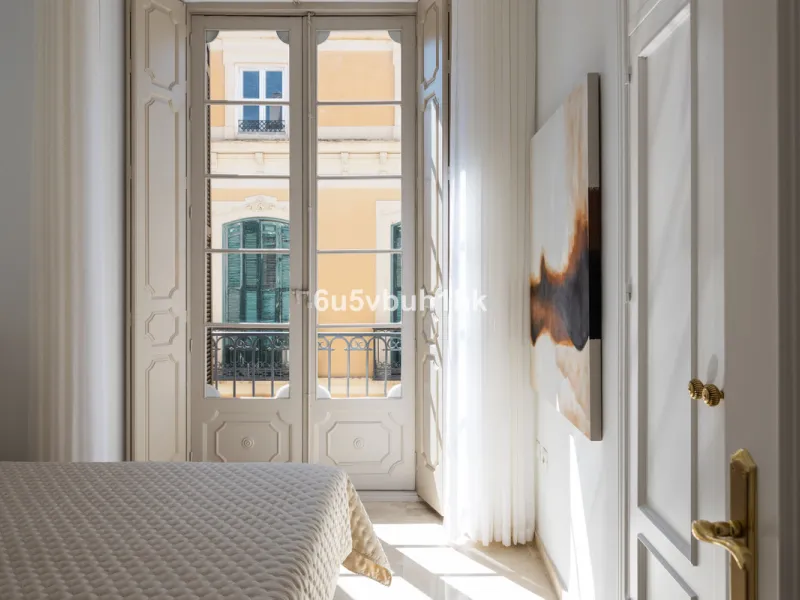 Apartment - Middle Floor Apartment в продаже в Málaga, Málaga. В доме 3 спален и 2 ванных комнат. Площадь дома 106 м²