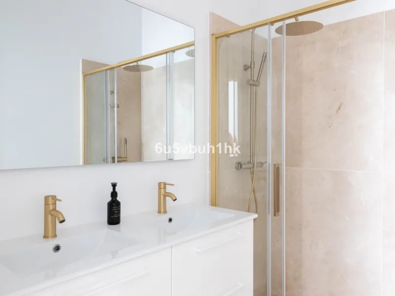 Apartment - Middle Floor Apartment в продаже в Málaga, Málaga. В доме 3 спален и 2 ванных комнат. Площадь дома 106 м²
