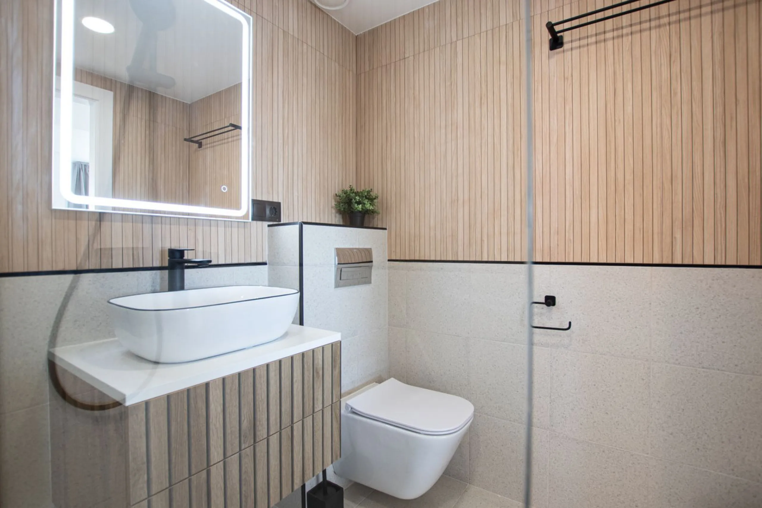 Exclusively! This unique penthouse for rent is located on the Costa del Sol, front line beach, with stunning views of the sea, sand, beach, Africa, Gibraltar, the promenade.