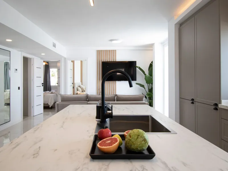 Exclusively! This unique penthouse for rent is located on the Costa del Sol, front line beach, with stunning views of the sea, sand, beach, Africa, Gibraltar, the promenade.