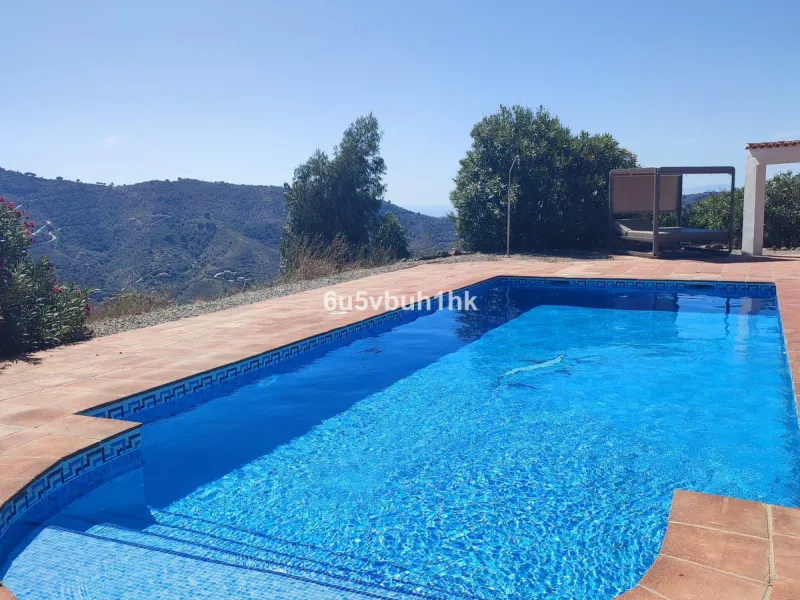 2 fully finished villas and already in holiday rental activities.