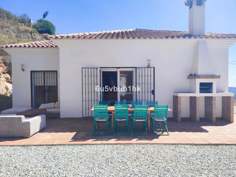 2 fully finished villas and already in holiday rental activities.
