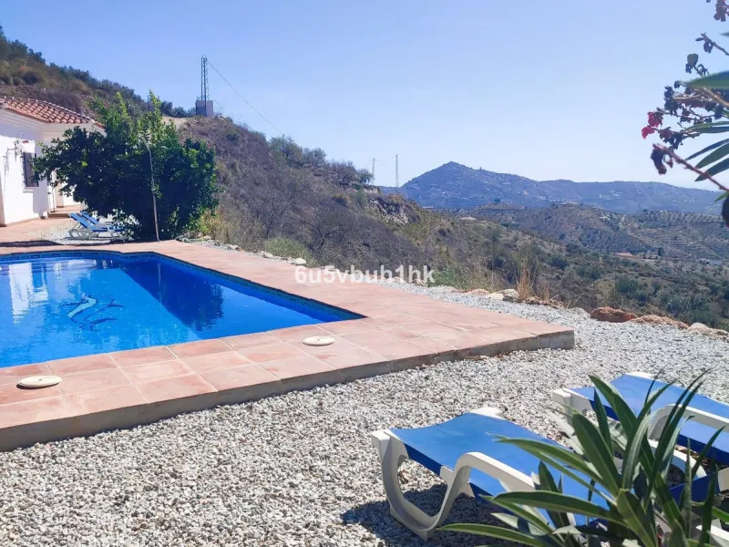 2 fully finished villas and already in holiday rental activities.