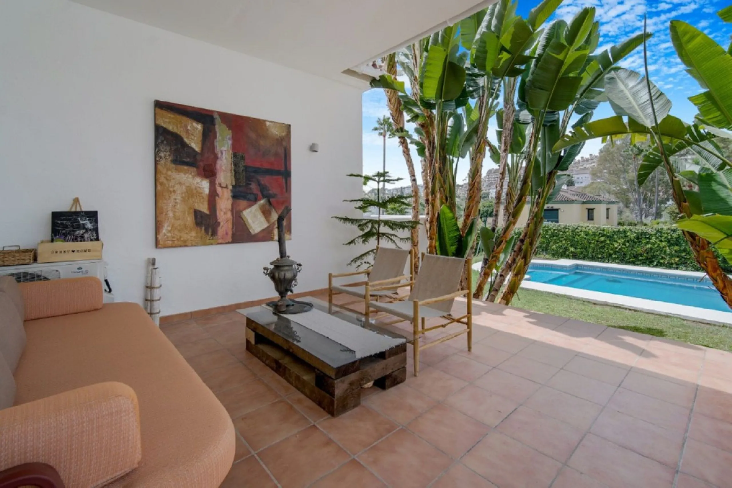 Beautifully renovated Private villa in Dame de Noche