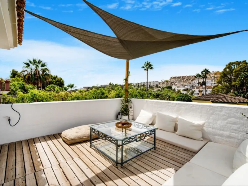 Beautifully renovated Private villa in Dame de Noche