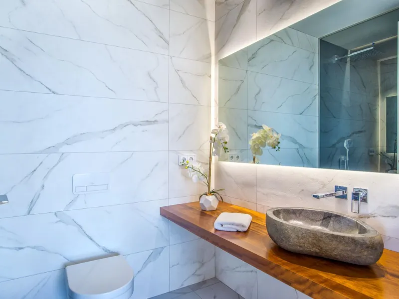 Apartment - Middle Floor Apartment в продаже в El Paraiso, Málaga. В доме 3 спален и 2 ванных комнат. Площадь дома 180 м²