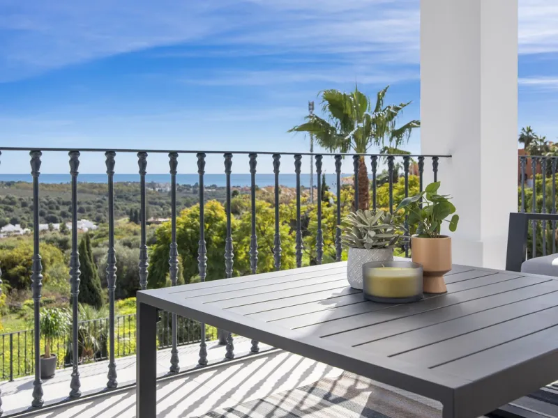 Fully renovated (key ready) completely furnished villa in the Los Flamingos Golf Resort