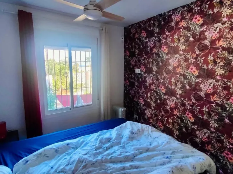 Apartment - Middle Floor Apartment в продаже в Mijas, Málaga. В доме 3 спален и 1 ванных комнат. Площадь дома 73 м²