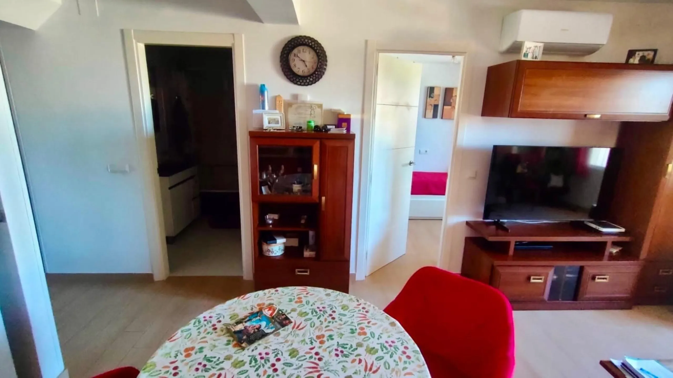 Apartment - Middle Floor Apartment в продаже в Mijas, Málaga. В доме 3 спален и 1 ванных комнат. Площадь дома 73 м²