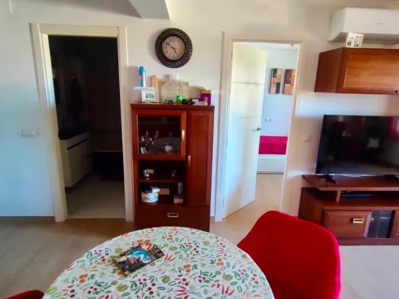Apartment - Middle Floor Apartment в продаже в Mijas, Málaga. В доме 3 спален и 1 ванных комнат. Площадь дома 73 м²