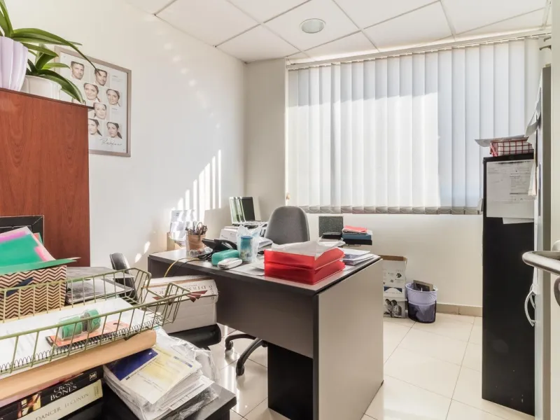 Unique Opportunity for Commercial Premises in Nueva Andalucia, Marbella
