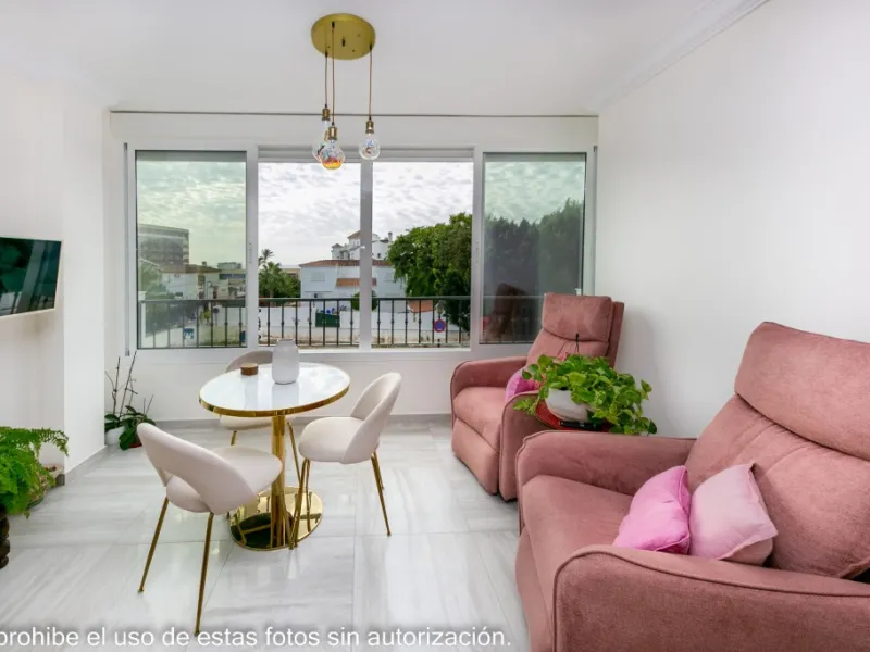 Large apartment in La Cala de Mijas on the second line of the beach.