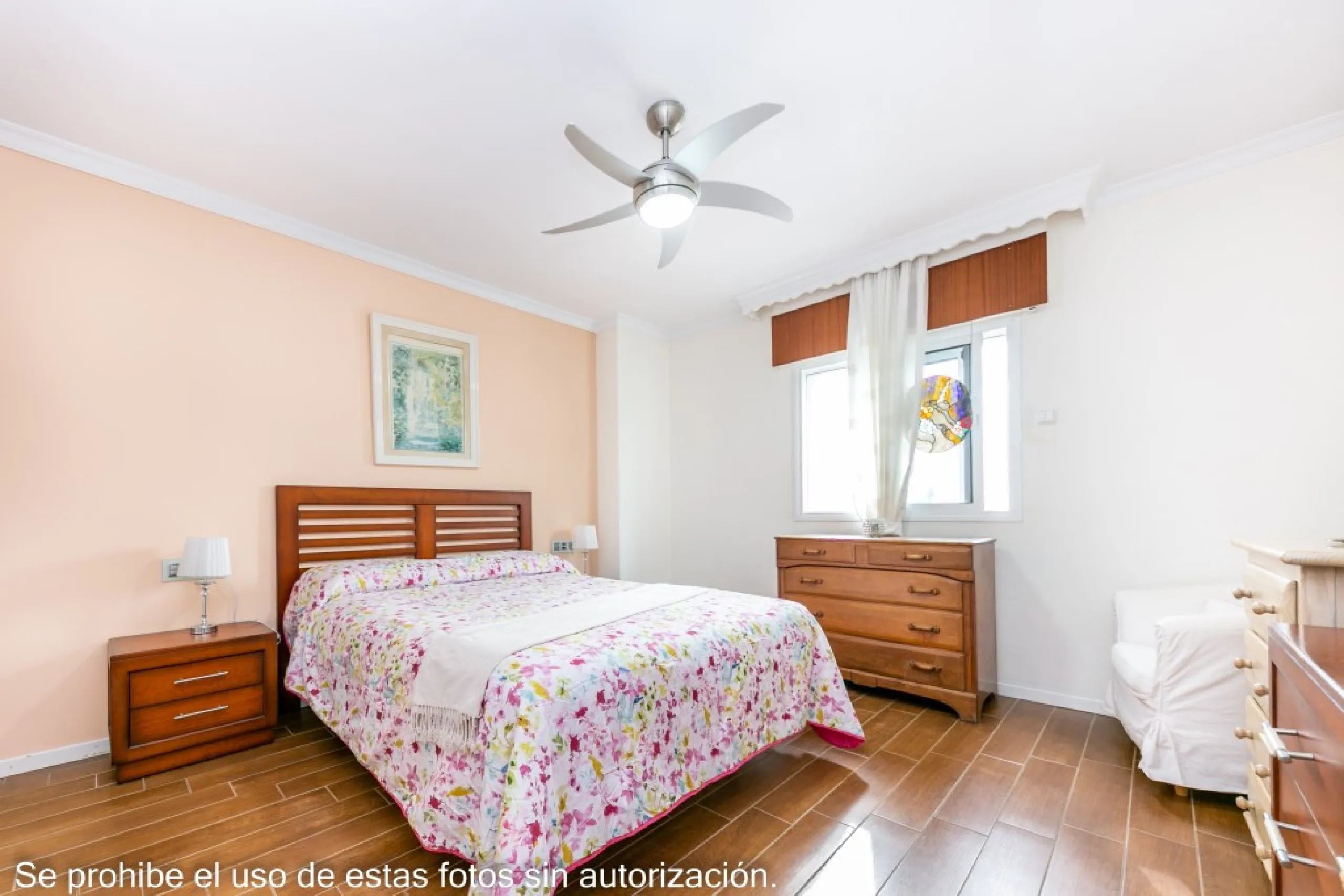 Large apartment in La Cala de Mijas on the second line of the beach.