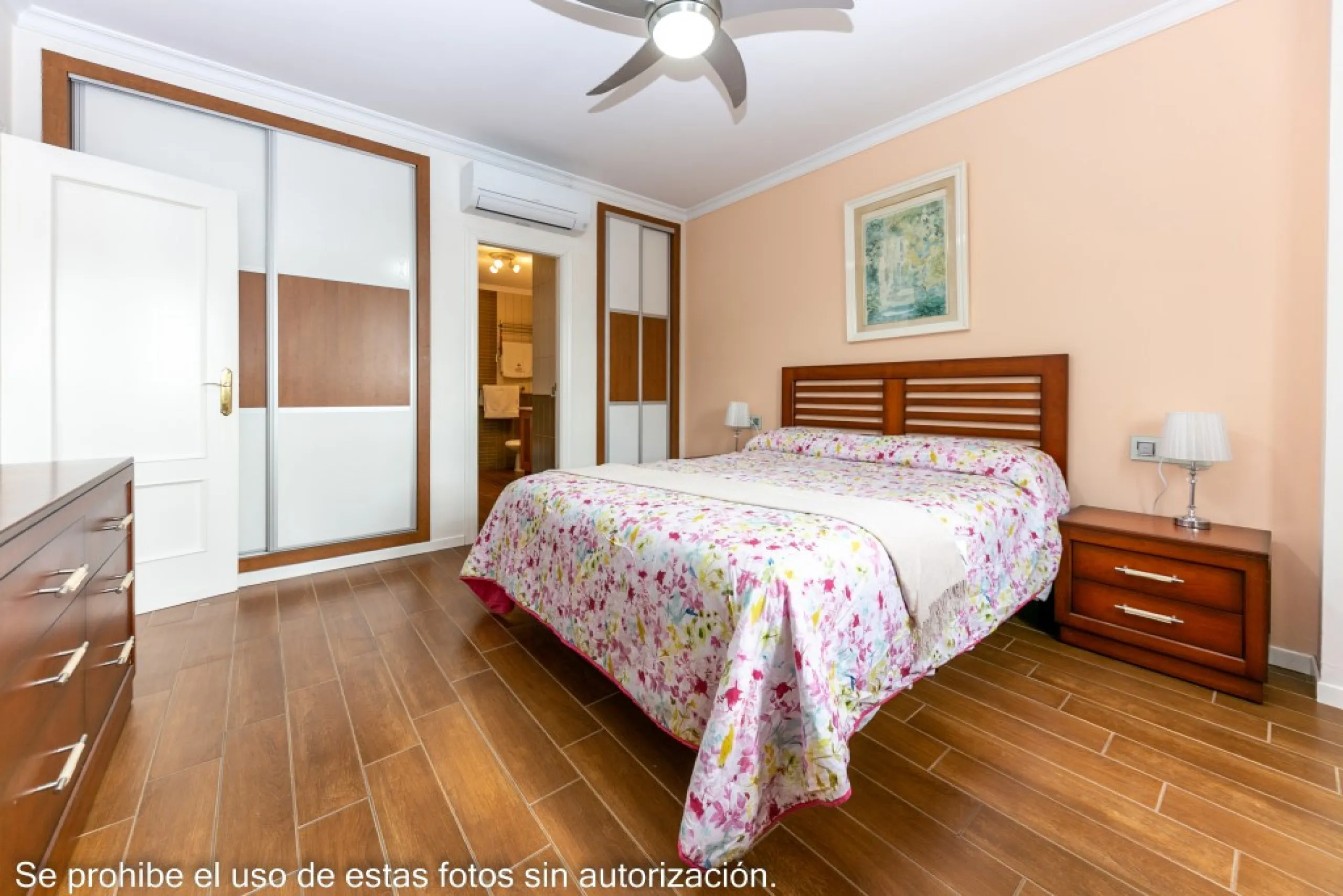 Large apartment in La Cala de Mijas on the second line of the beach.