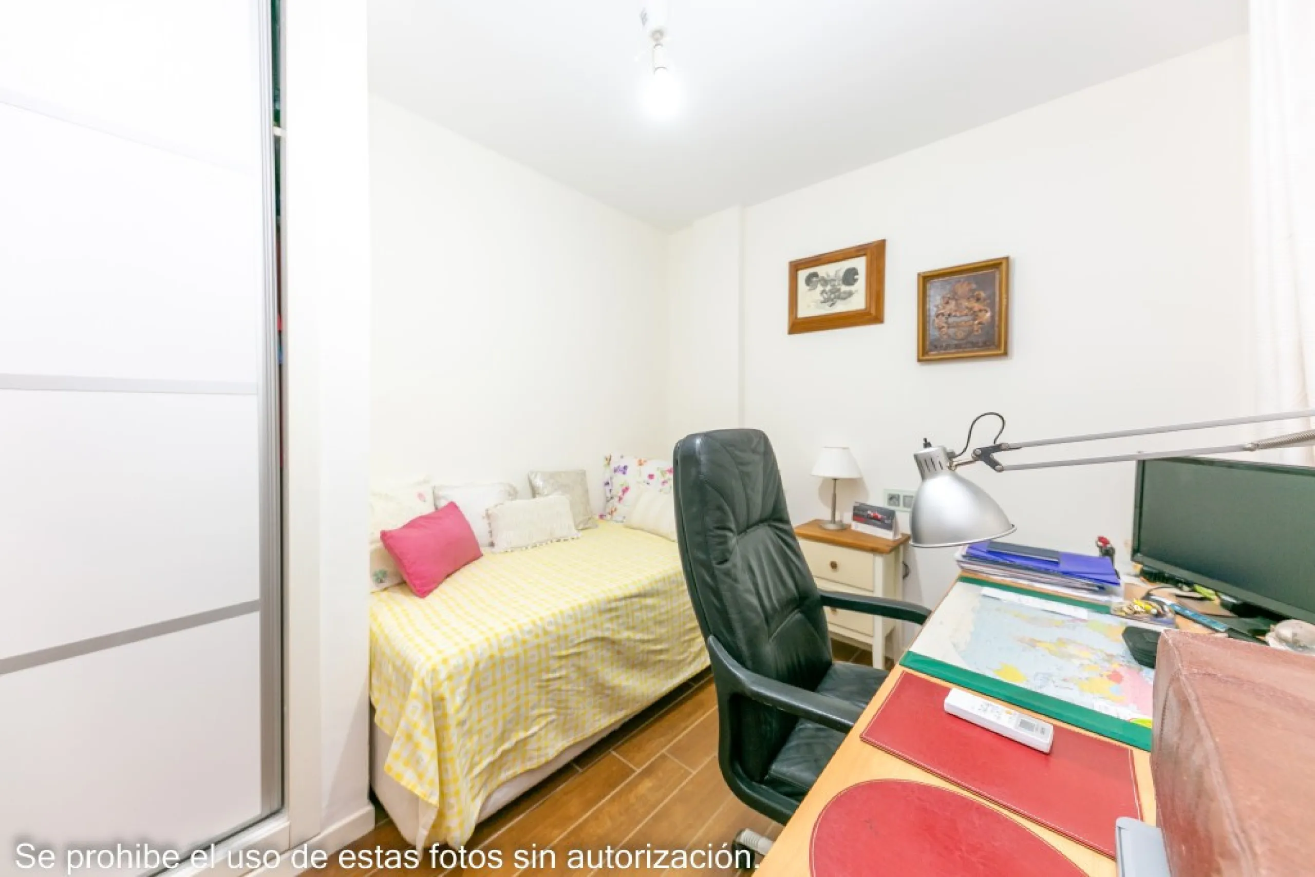 Large apartment in La Cala de Mijas on the second line of the beach.