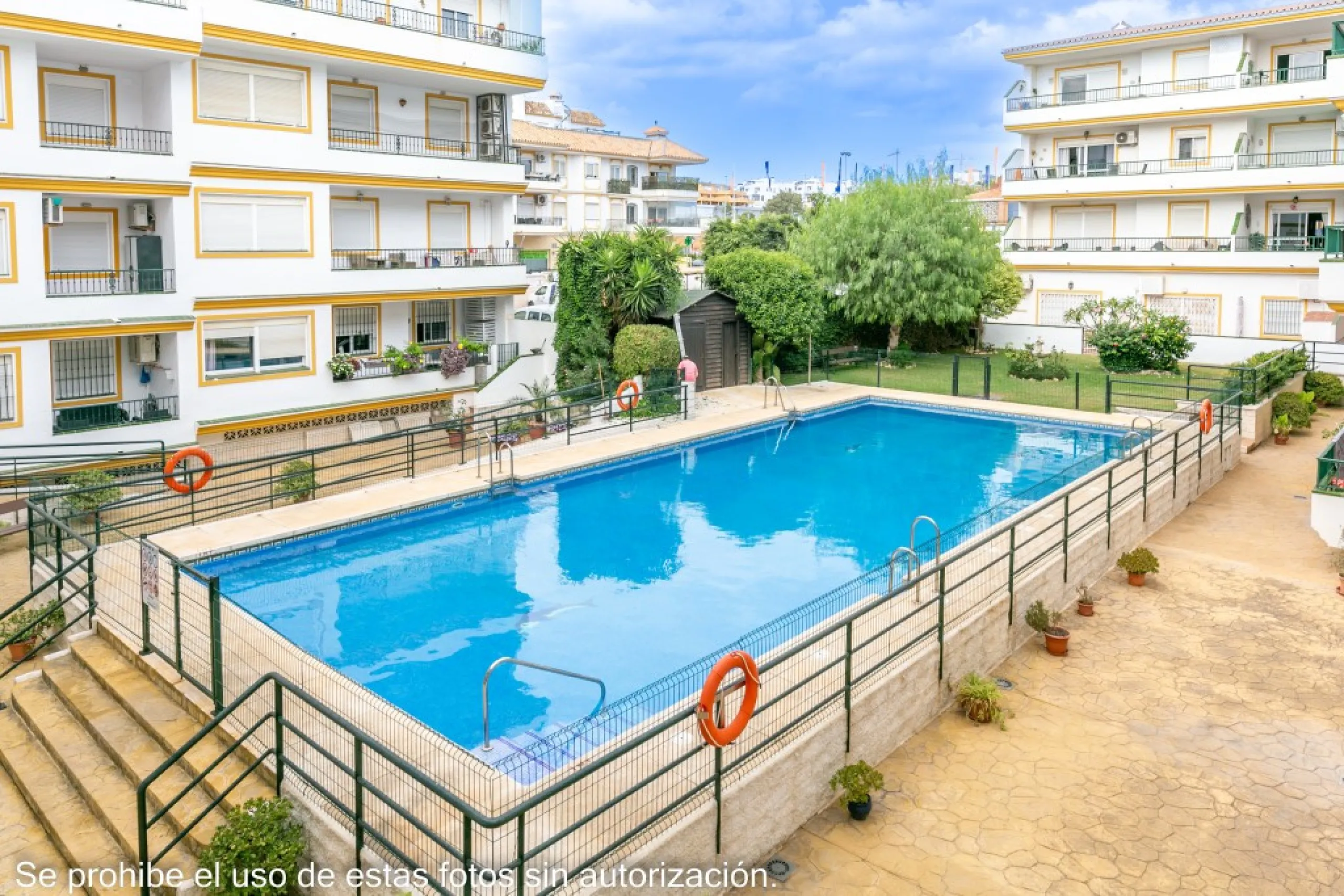 Large apartment in La Cala de Mijas on the second line of the beach.