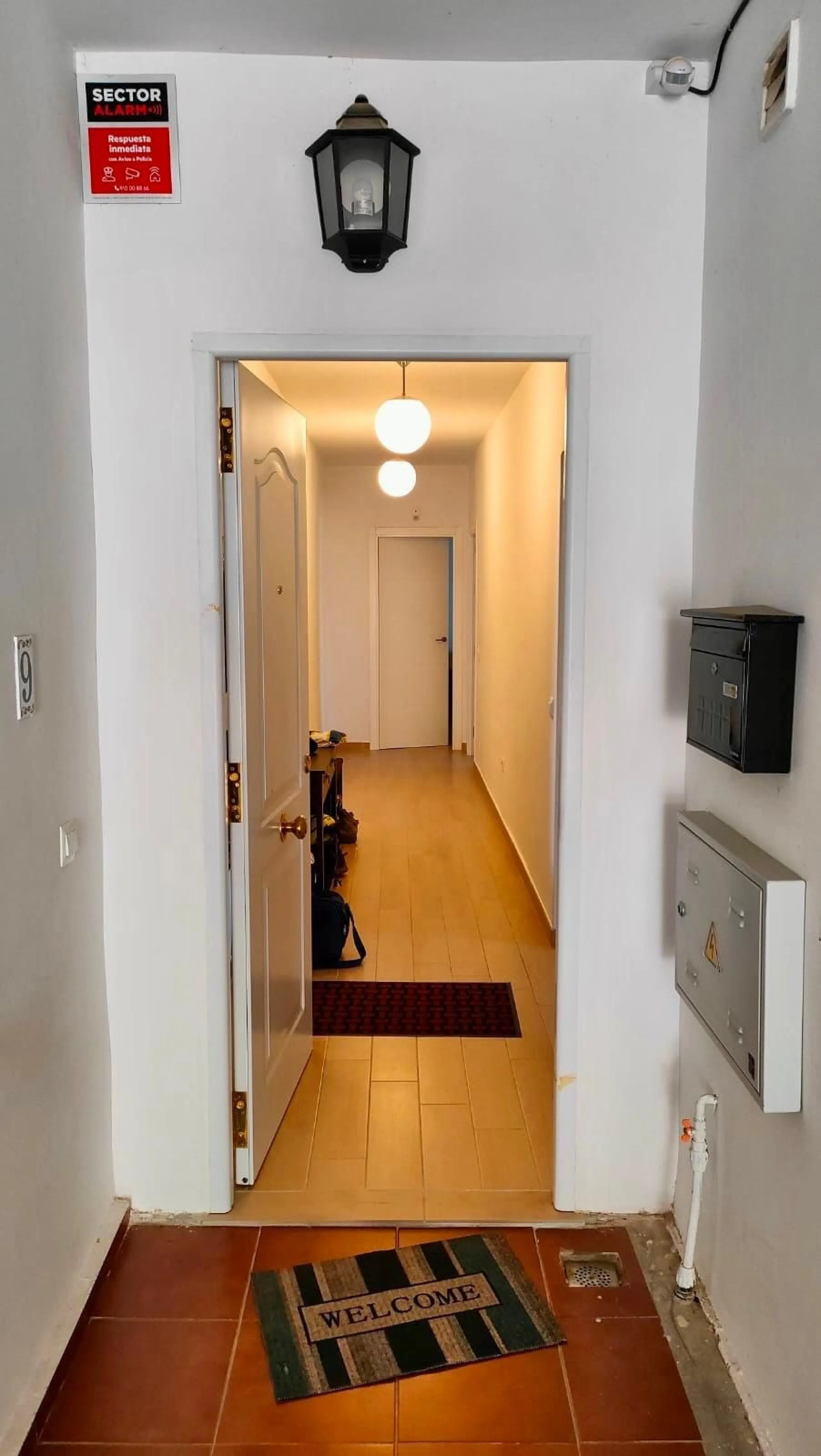 Apartment - Middle Floor Apartment в продаже в Mijas, Málaga. В доме 3 спален и 1 ванных комнат. Площадь дома 73 м²
