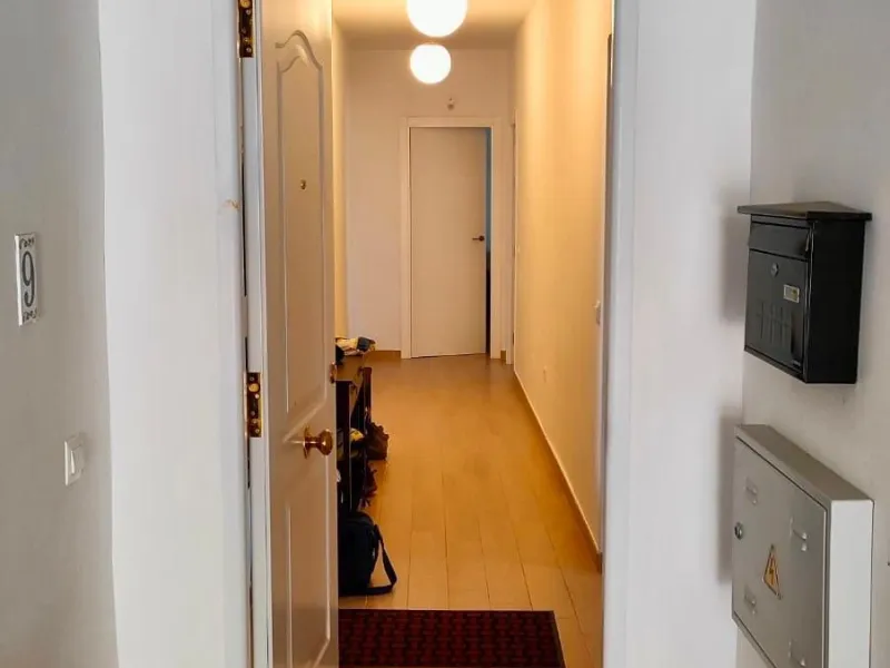 Apartment - Middle Floor Apartment в продаже в Mijas, Málaga. В доме 3 спален и 1 ванных комнат. Площадь дома 73 м²