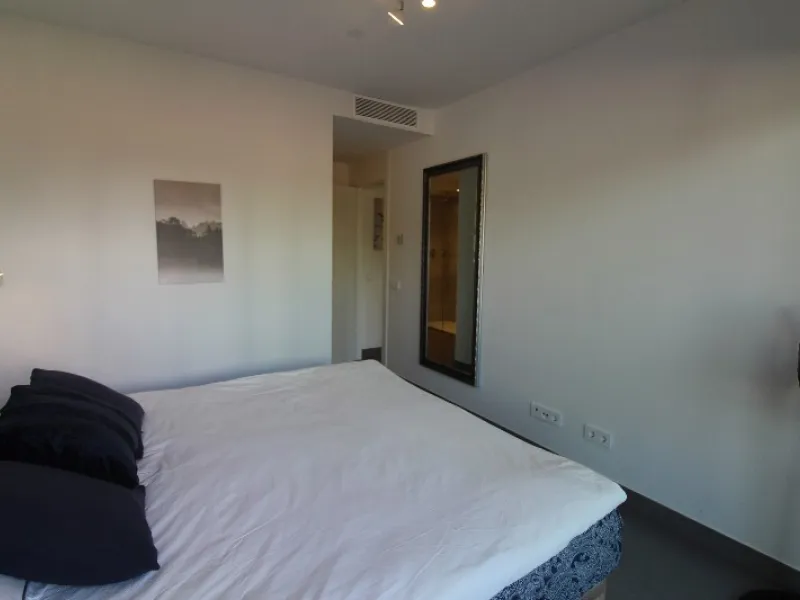 Fantastic  apartment located in the sought-after area  Higueron. The apartment is ready to move into. This beautiful apartment consists of two bedrooms and two lovely large bathrooms. Modern kitchen with everything and open to the beautiful living/dining 