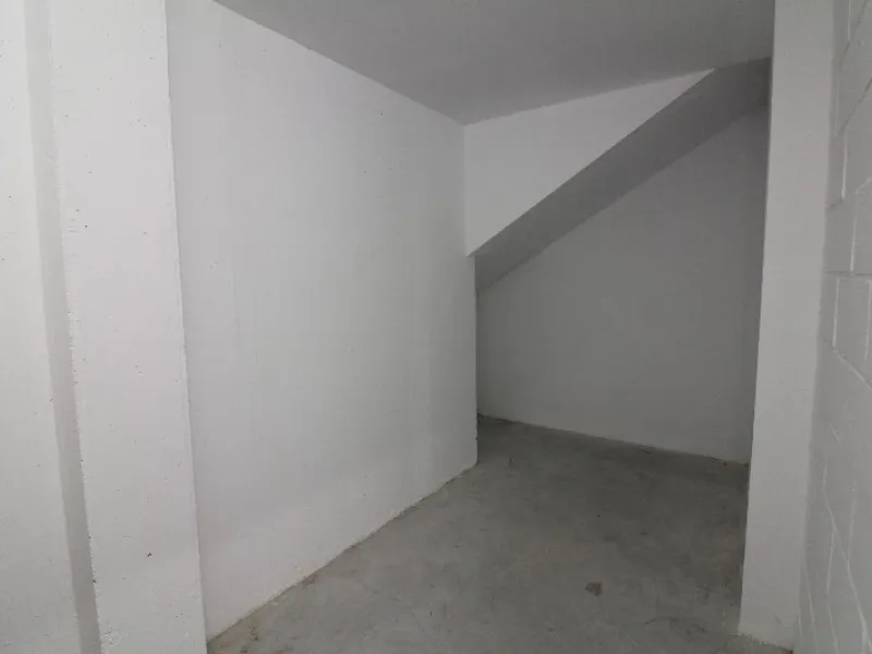 Fantastic  apartment located in the sought-after area  Higueron. The apartment is ready to move into. This beautiful apartment consists of two bedrooms and two lovely large bathrooms. Modern kitchen with everything and open to the beautiful living/dining 