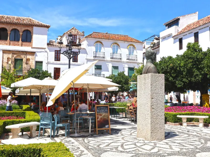 Apartment - Middle Floor Apartment в продаже в Marbella, Málaga. В доме 2 спален и 2 ванных комнат. Площадь дома 120 м²