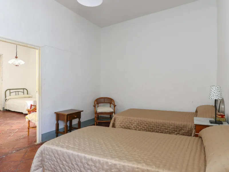 Character Townhouse in Tolox steeped in history