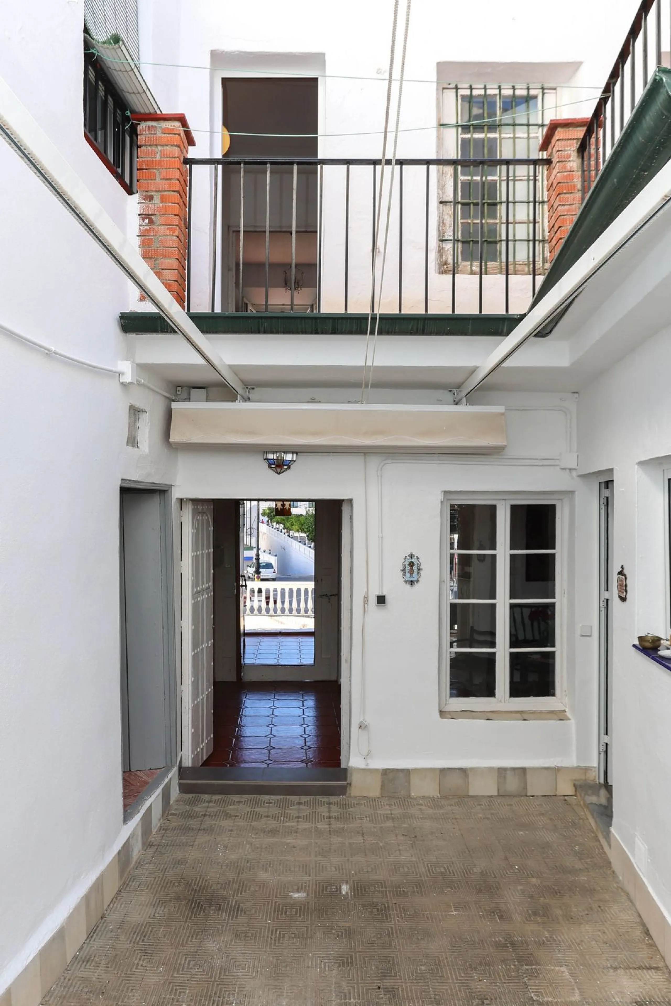 Character Townhouse in Tolox steeped in history