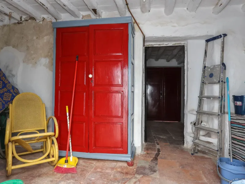 Character Townhouse in Tolox steeped in history