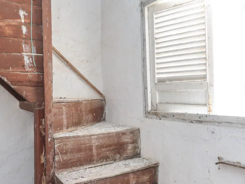 Character Townhouse in Tolox steeped in history
