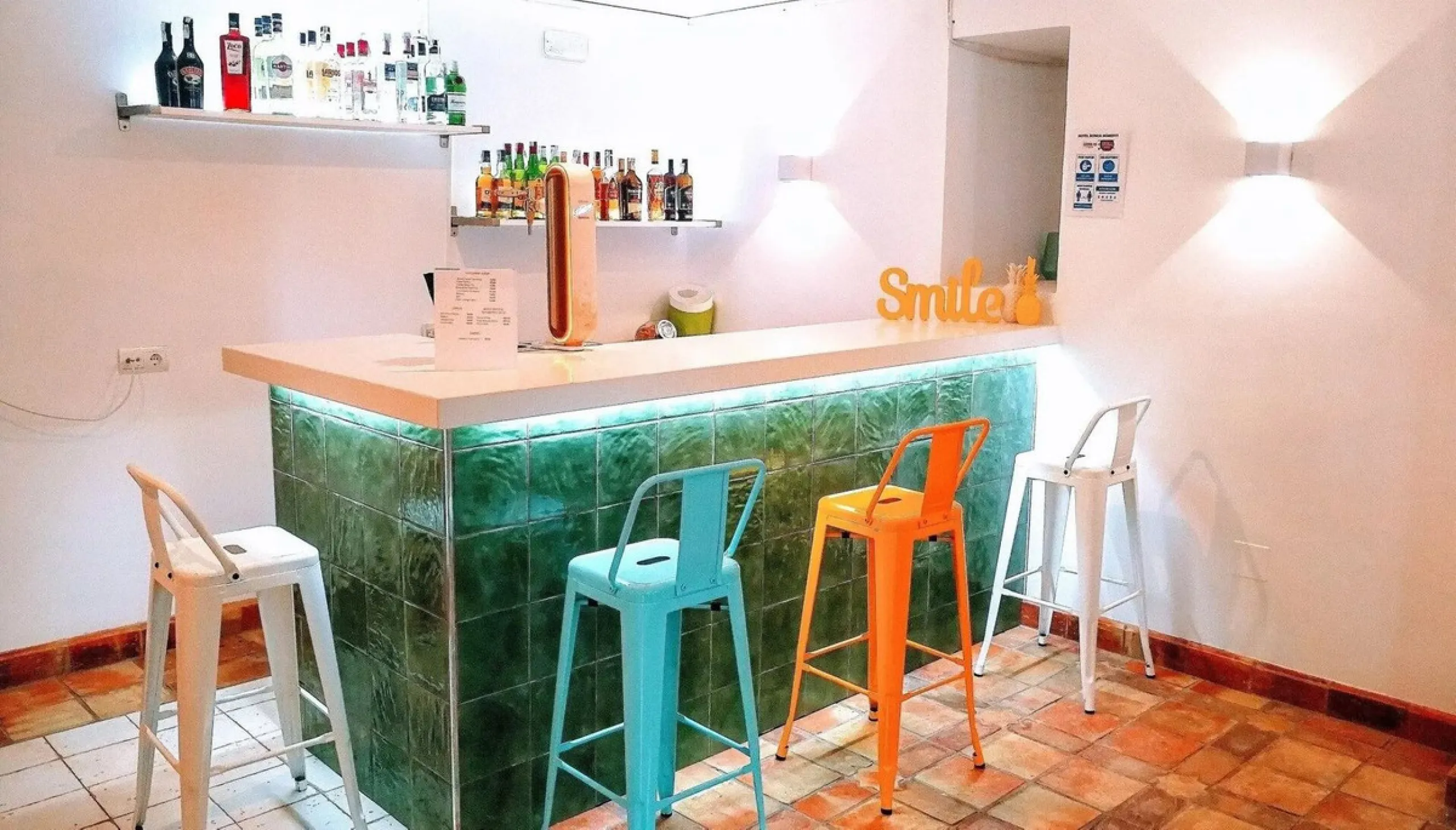 Exclusive rural hotel located in the heart of Andalusia, in a picturesque location near Ronda, just 45 minutes from Marbella, 60 min from Malaga International Airport and 90 min from Seville. Old oil mill converted into a hotel, does not require additiona