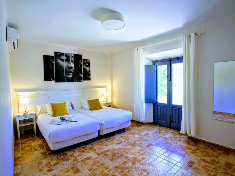 Exclusive rural hotel located in the heart of Andalusia, in a picturesque location near Ronda, just 45 minutes from Marbella, 60 min from Malaga International Airport and 90 min from Seville. Old oil mill converted into a hotel, does not require additiona
