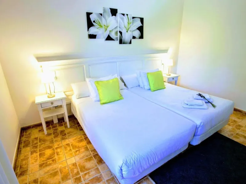Exclusive rural hotel located in the heart of Andalusia, in a picturesque location near Ronda, just 45 minutes from Marbella, 60 min from Malaga International Airport and 90 min from Seville. Old oil mill converted into a hotel, does not require additiona