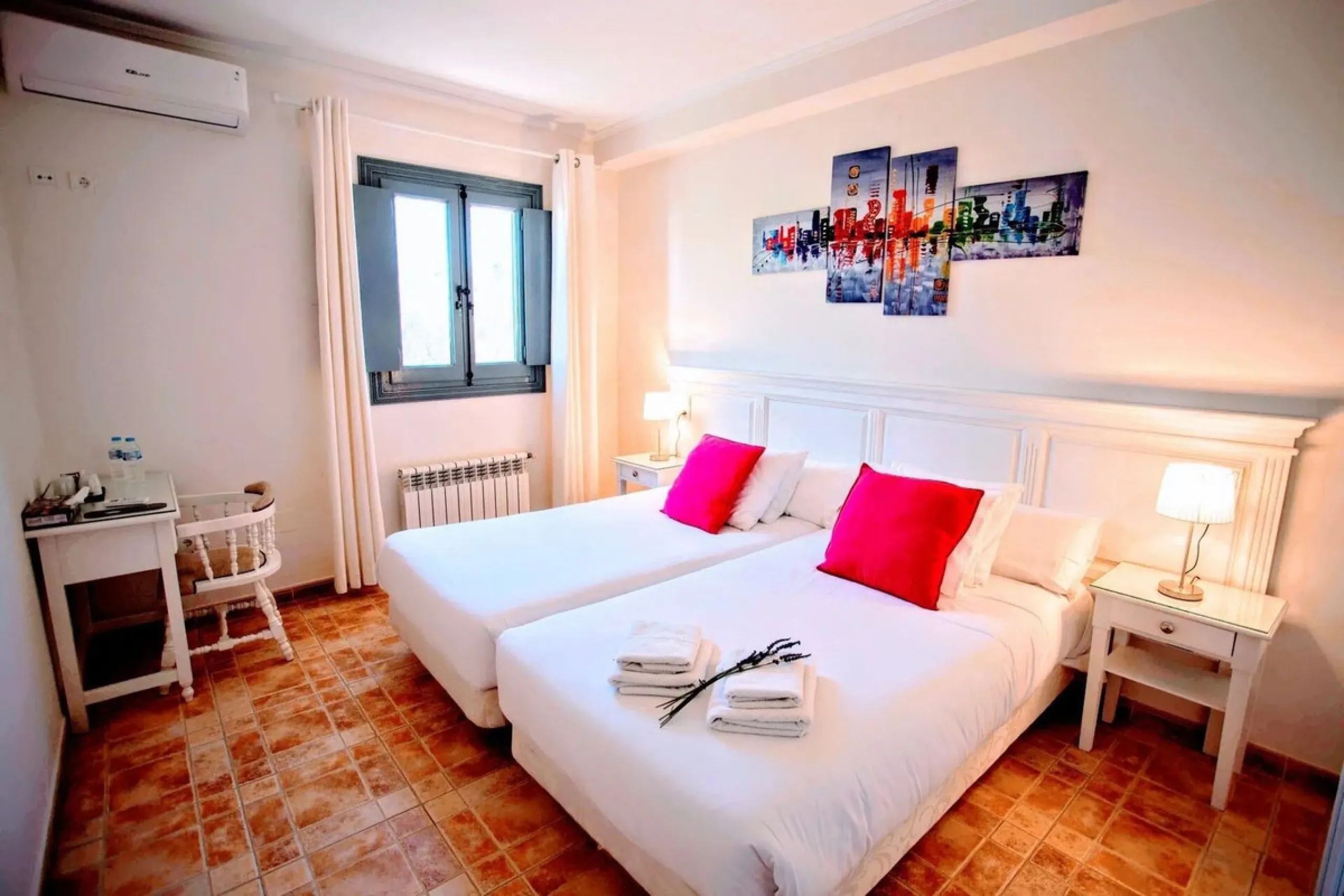 Exclusive rural hotel located in the heart of Andalusia, in a picturesque location near Ronda, just 45 minutes from Marbella, 60 min from Malaga International Airport and 90 min from Seville. Old oil mill converted into a hotel, does not require additiona